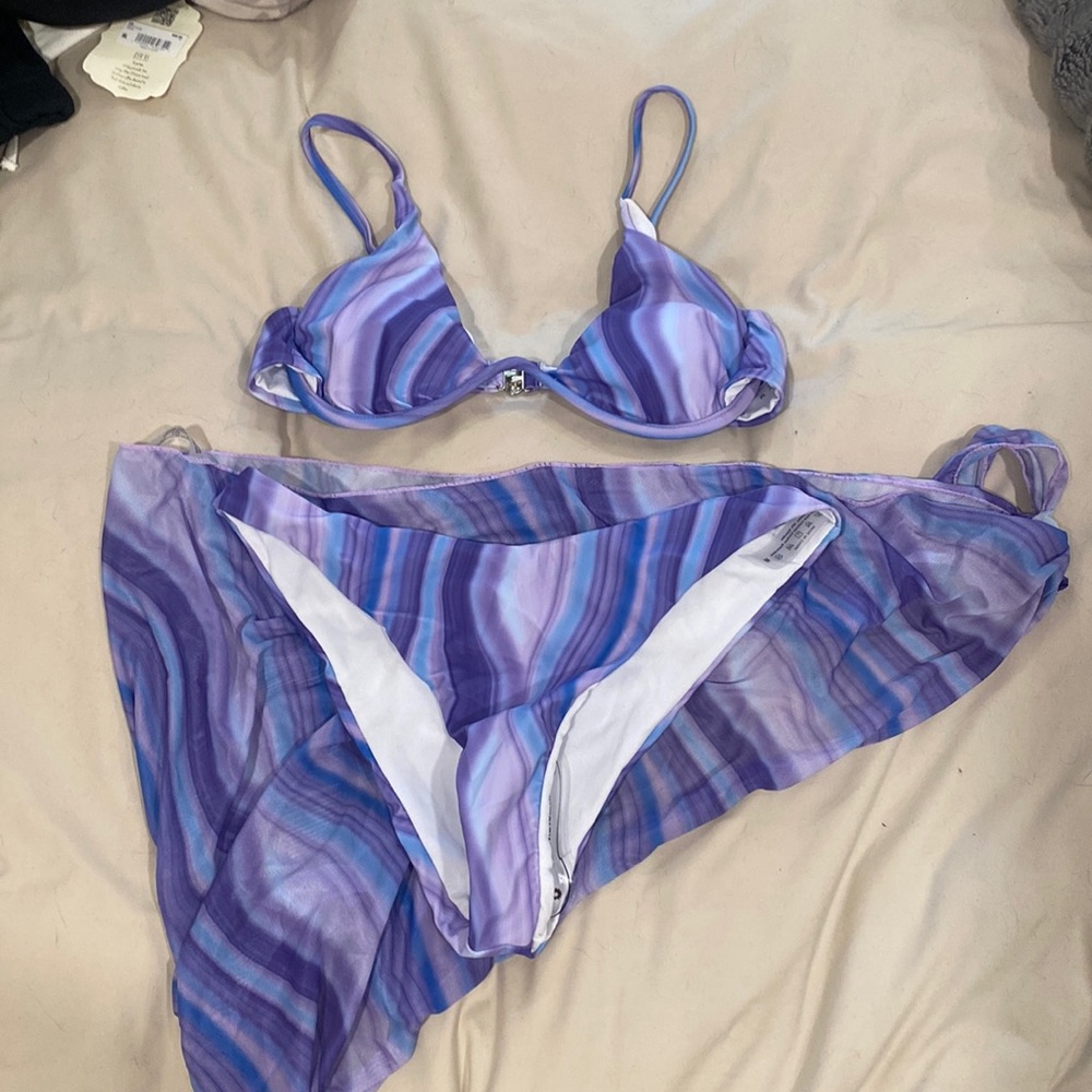NWT 3 piece bikini size medium